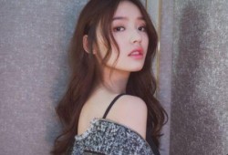 娱乐吃瓜酱04年女生,娱乐吃瓜酱的青春岁月